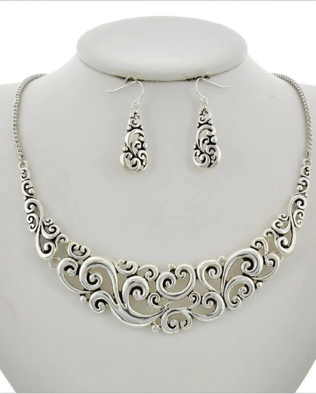 BRIGHTON BEACH Filigree Metal Necklace & Earring Set - Image 1 of 1