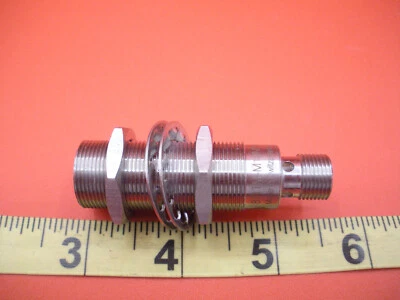 Allen Bradley 871TM-M10NP18-D4 Ser B Proximity Sensor Switch Swiss made New Nnb - Image 1 of 4