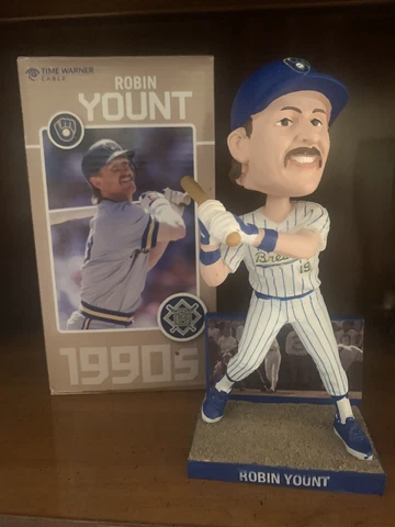 Milwaukee Brewers 2010 Robin Yount Bobblehead SGA 40th Anniversary Cover