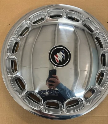 Tapacubos cubierta rueda Buick Regal usado cromo Park Ave Lesabre Roadmaster 10228011 Foto 1 de 3