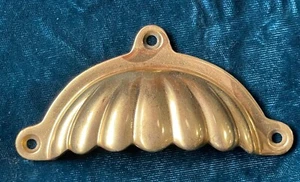 4" Solid Brass Scalloped Style Cup Pull Antique Hardware Store NOS - Picture 1 of 3