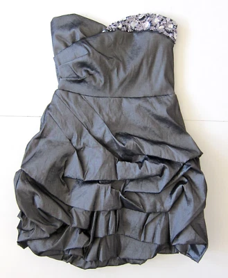 Vestido de festa Teeze Me prata elástico prata lantejoulas franzidas sem alças 11/L - Imagem 1 de 4