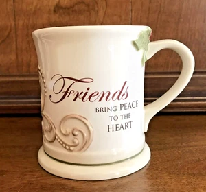 Taza Friends Bring Peace to the Heart Holly Grasslands Road 16 oz - Imagen 1 de 5
