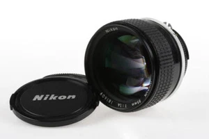 NIKON MF 85mm f/1,4 AI-S - SNr: 181609 - Imagen 1 de 5