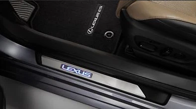 Juego de 2 alféizares de puerta iluminados de fábrica OEM Lexus 2019-2025 ES350 Foto 1 de 2