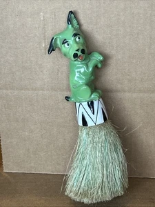 Cepillo de aseo vintage raro difícil de encontrar verde para ropa para perros Scotty hecho en Alemania - Imagen 1 de 13