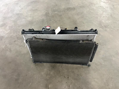 07-10 HONDA ELEMENT ENGINE RADIATOR COOLING FAN ASSEMBLY, OEM LOT3496 Foto 1 de 4