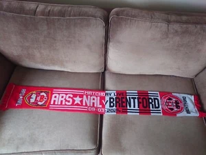 Arsenal vs Brentford scarf 09-03-2024 - Picture 1 of 6