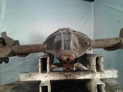 Conjunto de eje trasero usado se adapta a: Saab Saab 2008 9-7x 4,2 L 18` rueda 3,73 rati Foto 1 de 4