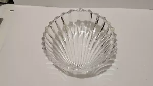 Vintage Crystal Bowl Shell Design Large Dish ~20cm Wide - Picture 1 of 2