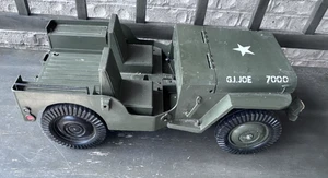 Jeep de combate Willys GI Joe 1964 de colección ¡7000 piezas juguetes Hasbro!!! - Imagen 1 de 14