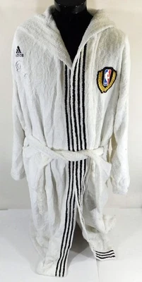 2011-12 NBA All Star Team Orlando Paul Pierce #34 Game Issued White Robe 630 - Image 1 of 4