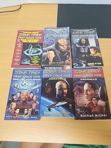 (6) Star Trek Deep Space nove libri vari - Foto 1 di 19