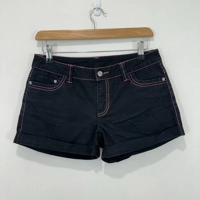 Wrangler Shorts Women 8 (29 in Waist) Black (Pink Stitching) Low Rise Stretch - Image 1 of 4