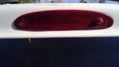 Tercera luz de freno de montaje alto para Dodge Caravan 04-07 OEM Foto 1 de 4