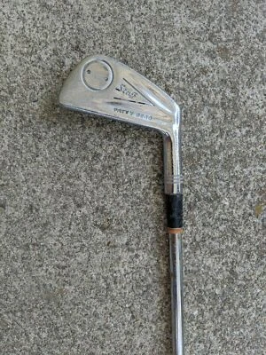 Wilson Staff PATTY BERG 3 Iron Right Hand Golf Club Flex Steel Shaft - Image 1 of 4