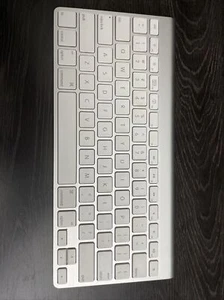 Apple Magic Keyboard A1314 BlueTooth Wireless - Picture 1 of 6
