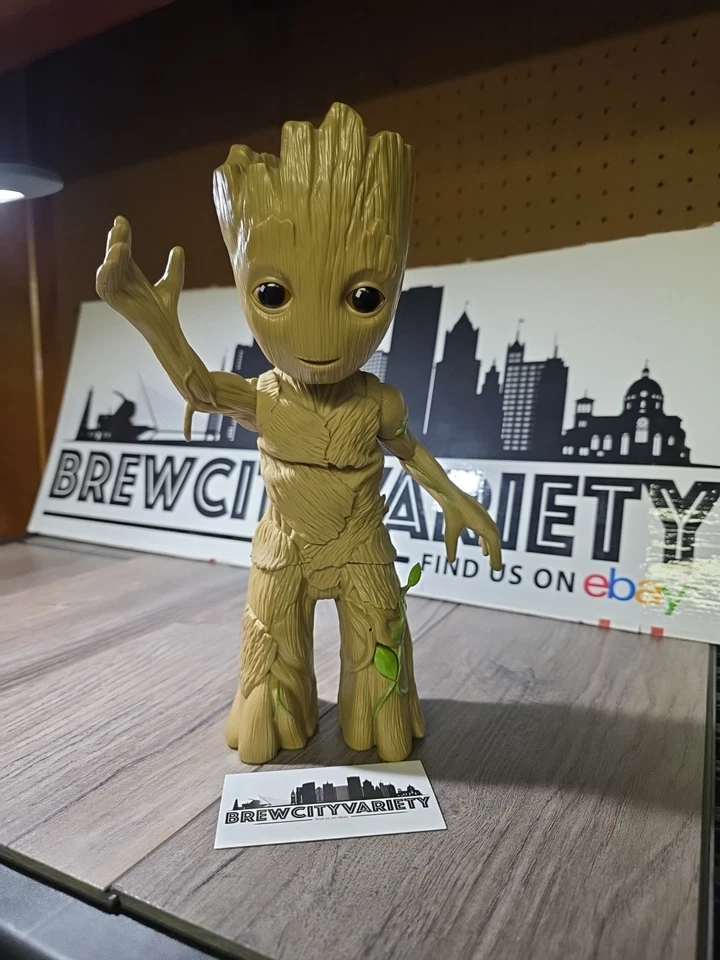 Figura Juguete Marvel Baby Groot Guardianes de la Galaxia Vol 2 Dancing Talking 11" Foto 1 de 4