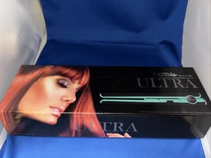 Plancha plana NuTika By Nume Ultra Professional verde azulado y negra HB610E LEER - Imagen 1 de 7