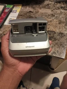 Vintage Polaroid One600/Silver Instant Camera - Picture 1 of 6