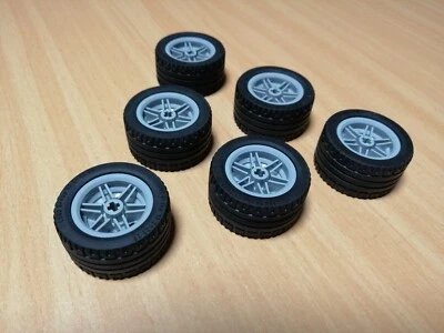 LEGO Technic 6 Stück Reifen 43.2 x 22 ZR hellgraue Felge / TECHNIK - Bild 1 von 4