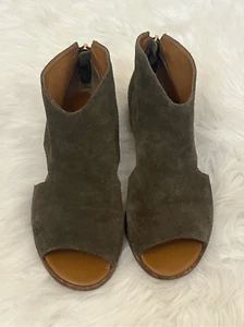 Rowen Green Suede Leather Peep Toe Cut Out Bootie Dress Shoe 8 - Picture 1 of 6