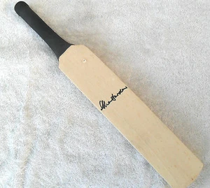ALLAN BORDER SIGNED MINI CRICKET BAT COA AUSTRALIA CLARKE WARNE VIV ASHES - Picture 1 of 4