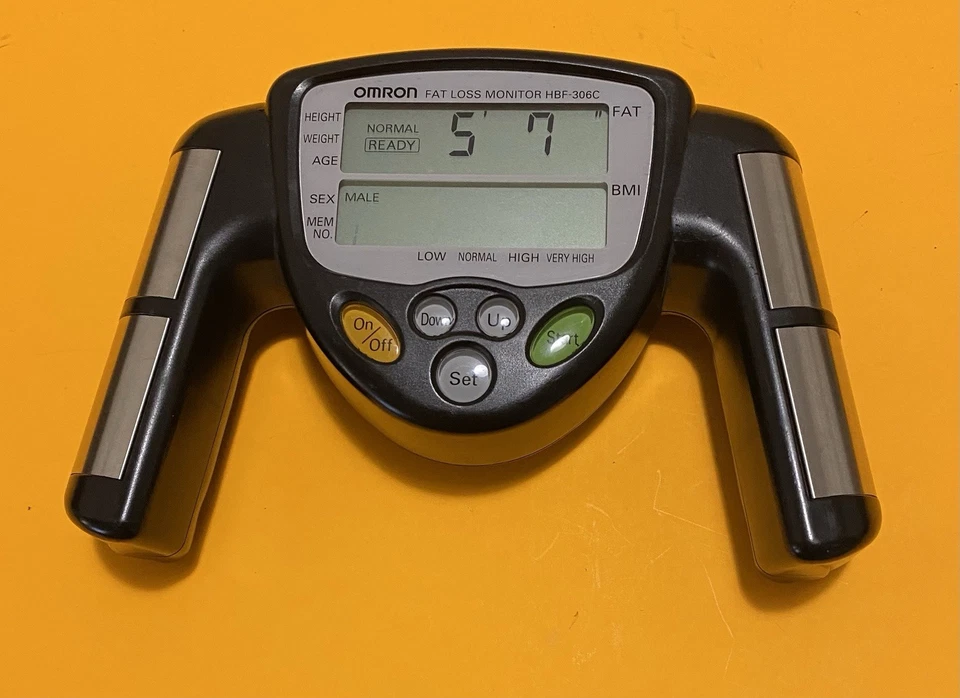 Monitor portátil de pérdida de IMC de grasa corporal OMRON HBF-306CN probado y funcionando Foto 1 de 4