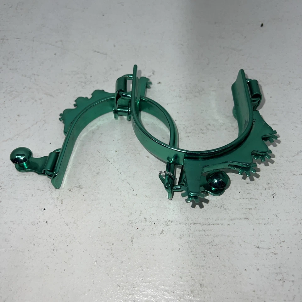 New ABetta Green Bumper Spurs #FA13D FF-18 - Image 1 of 4
