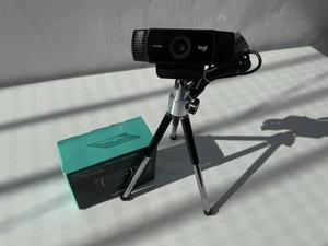Logitech C922 PRO Webcam mit Stativ Full-HD 1080p - Autofokus USB PC Mac - Afbeelding 1 van 3