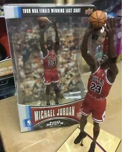 McFarlane Michael Jordan 1998 NBA Finals Winning Last Shot 8" Figur - Bild 1 von 12