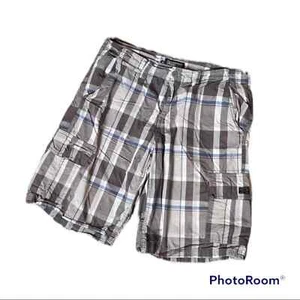 Company81 | karierte Cargoshorts für Herren - Bild 1 von 4