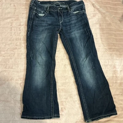 Jeans Vanity 31/31 Damas Bolsillos Estrás Ligeramente Envejecidos de Fábrica Foto 1 de 4