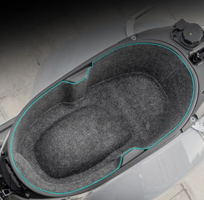 Protector forro trasero interior para caja de equipaje Vespa GTS 300 GTS300 Foto 1 de 4