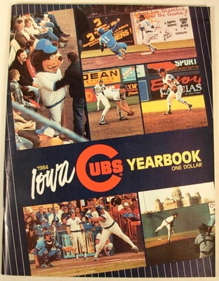 IOWA CHICAGO CUBS 1984 BASEBALL YEARBOOK BILLY HATCHER LAMARR HOYT - Image 1 of 4