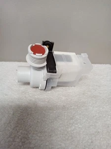 NEW OEM Electrolux 137221600 Washer Drain Pump Kit - Picture 1 of 4
