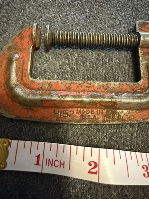 Зажим 3-1/2 дюйма Stanley H152 C. Ранее бывшие в употреблении - Изображение 1 из 4