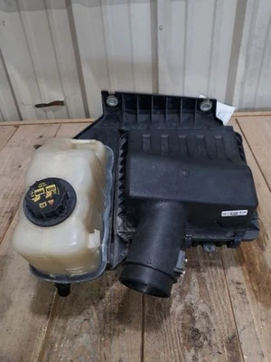 Air Cleaner 6.2L Fits 11-16 FORD F250SD PICKUP 66277 Foto 1 de 4