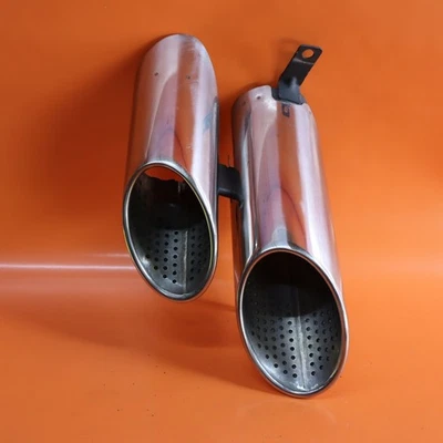 LAMBORGHINI HURACAN MUFFLER TIP TAIL PIPE RIGHT 2016 2017 2018 2019 4T0253698F - Image 1 of 4