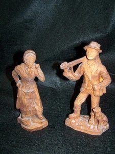 2 X Old Woodcut Art Figure Designs Farmer And Farmer's Wife 18Cm Vintage Decor - Picture 1 of 1
