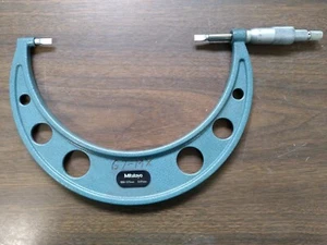 Mitutoyo No. 122-107 Micrometer 150mm-175mm - Picture 1 of 7