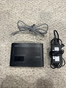 Verizon (Samsung) 4G LTE Network Extender 2 - SLS-BU10B - Photo 1 sur 2