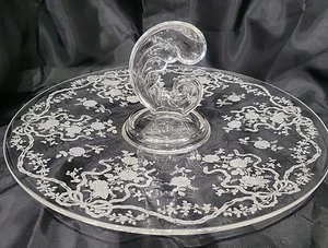 VINTAGE FOSTORIA ROMANCE SERVING Platter W/HANDLE SANDWICH COOKIE TRAY 11.5 MINT - Picture 1 of 5