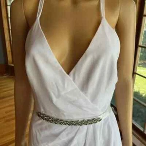 * Fame & Partners White Chiffon Spaghetti Strap Wedding Gown Bridal Dress Size 6 - Picture 1 of 14
