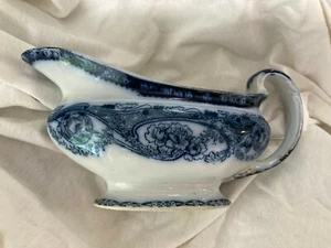Antique Burslem ENGLAND ROYAL Staffordshire Platter & Gravy Boat RENOWN - Picture 1 of 8