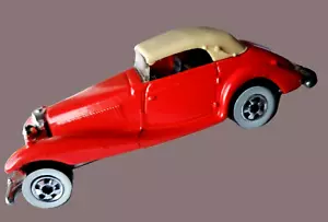Mercedes Hot Wheels 1982 540 k rojo/bronceado convertible 1:64 línea principal #3911 suelto - Imagen 1 de 13