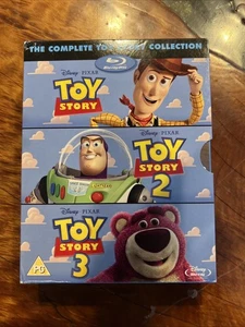 The Complete Toy Story Collection 1, 2, 3 [Blu-Ray Box Set Disney] - Foto 1 di 3