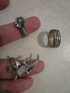 3 pezzi set gioielli gotici scuri anello argento scarabeo tribello coccodrillo lucertola - Foto 1 di 8