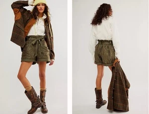 Pantalones Cortos Acolchados Verdes Free People Talla S Elevación Alta Lentejuelas Bolsa de Papel Cintura Puños - Imagen 1 de 10