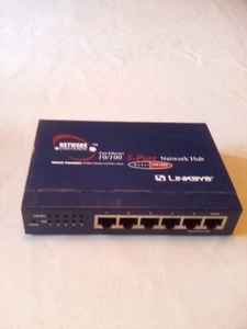 Linksys NH1005.V2 5-Port Network Hub - Picture 1 of 4